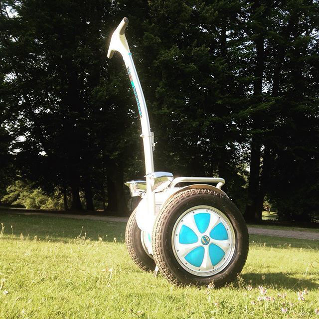 Airwheel S5, intelligent electric scooter