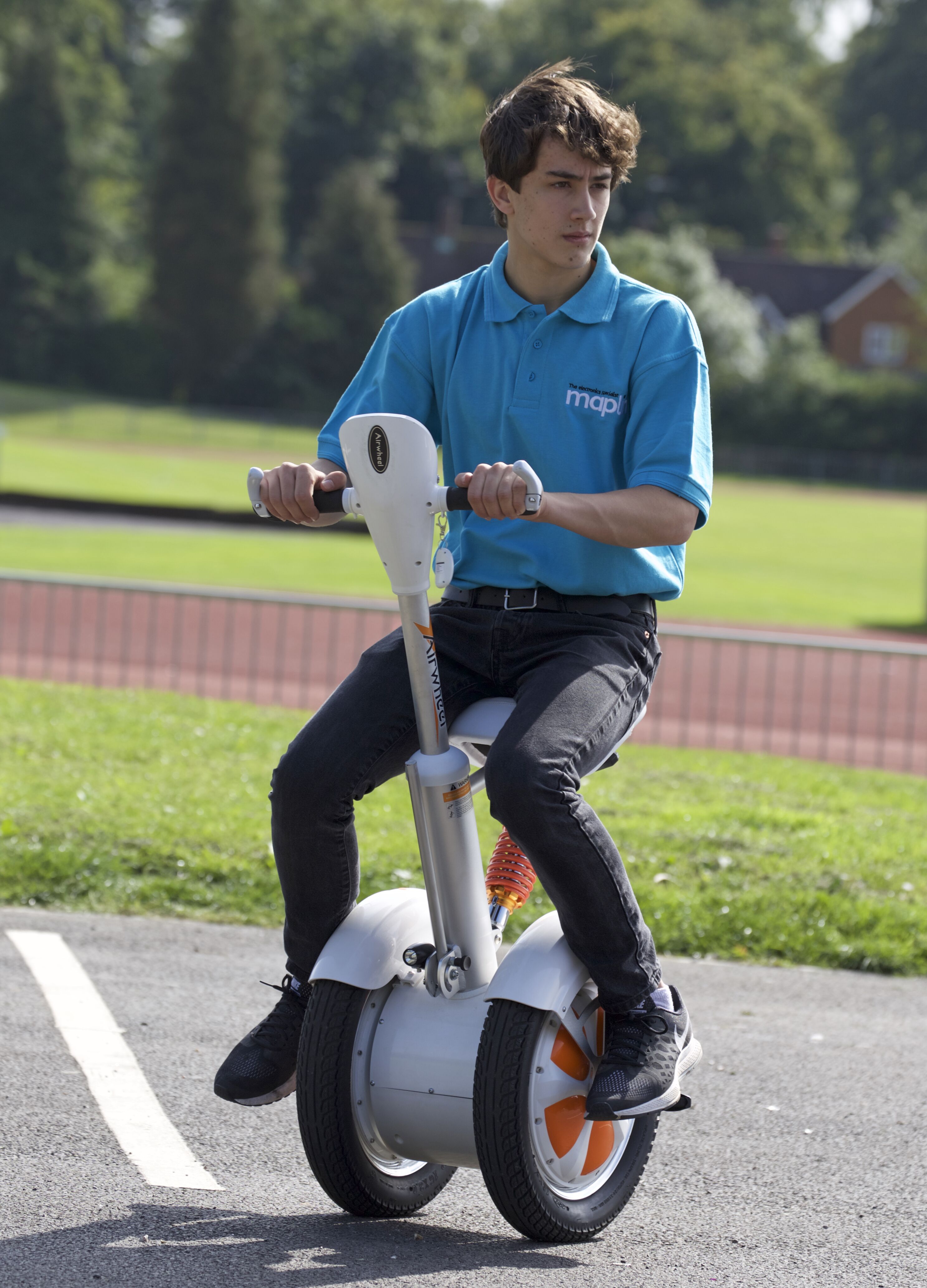 Airwheel A3, self-balancing scooter with seat