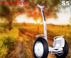 These troubles haunting traditional cars on the main roads can no longer happen to Airwheel S5 intelligent scooters.
